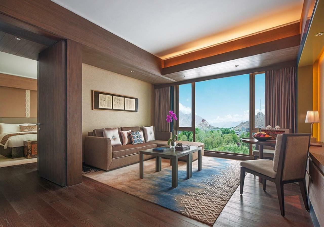 Shangri-La Lhasa Exterior photo